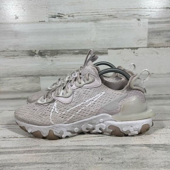 Nike Womens React Vision Sneakers Venice Pull On Tab Lace Up Running Gray Size 1 - Picture 2 of 10